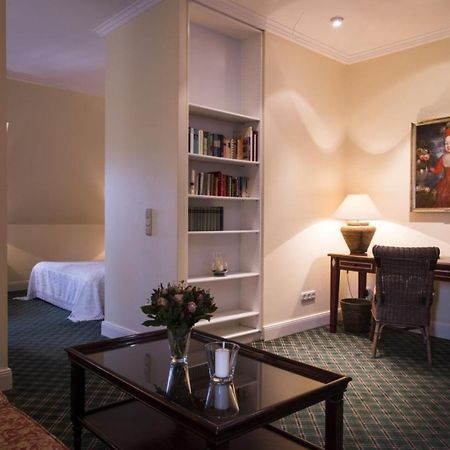 Herrenhaus Appartement 13 Luedersburg ภายนอก รูปภาพ